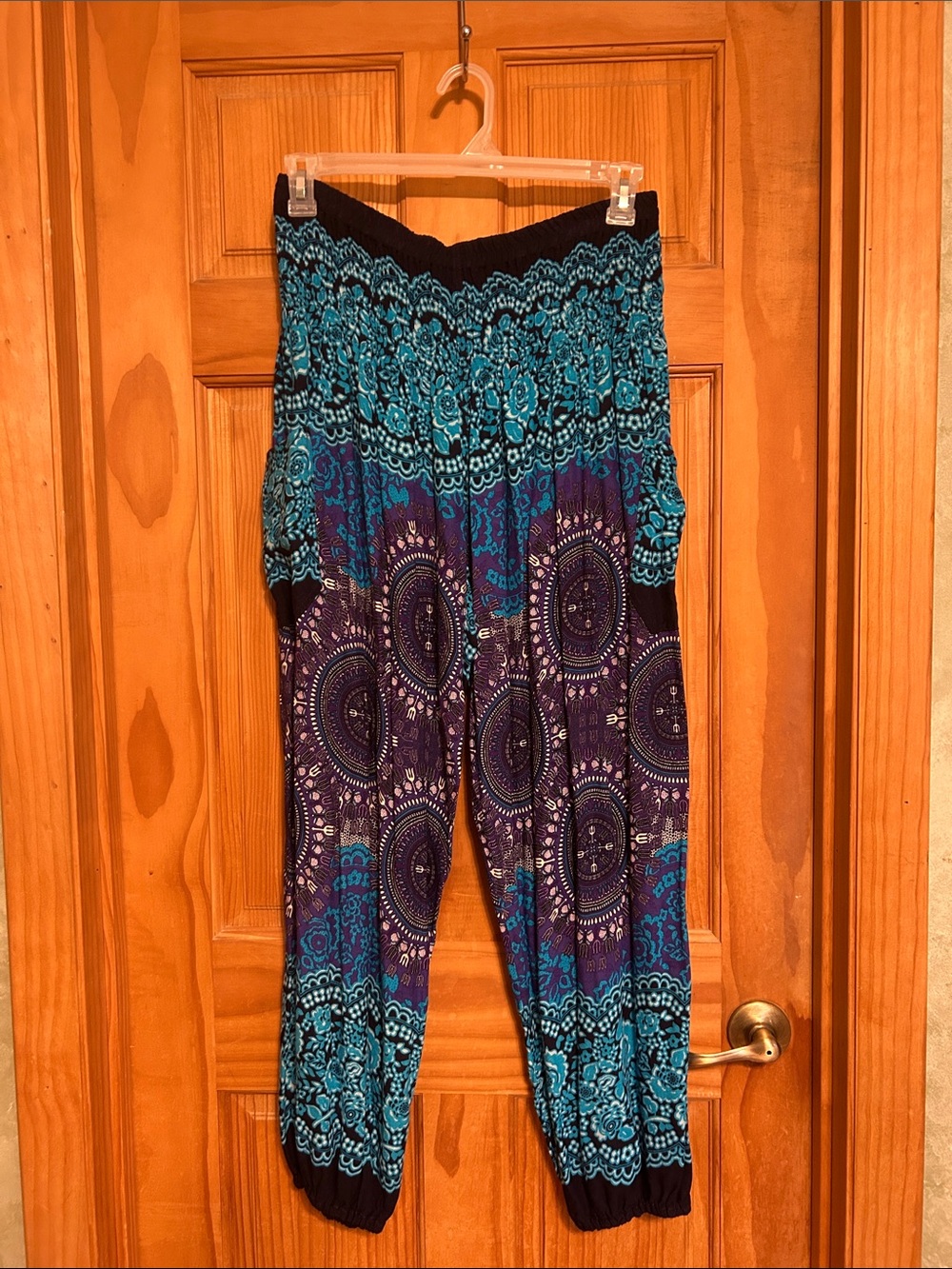 Boho Printed Harem Pants Size 2XL 100%Rayon
Teal & Purple